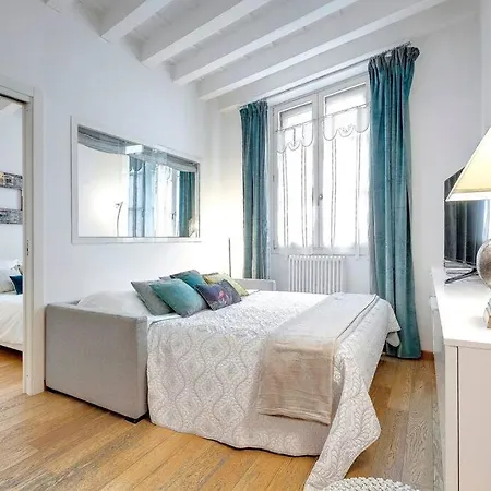 Santa Croce Loft Di Design Apartman