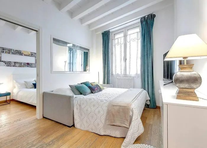 Santa Croce Loft Di Design Daire